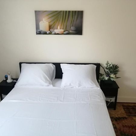 Chambre Dans Appartement A Niort Ngoại thất bức ảnh