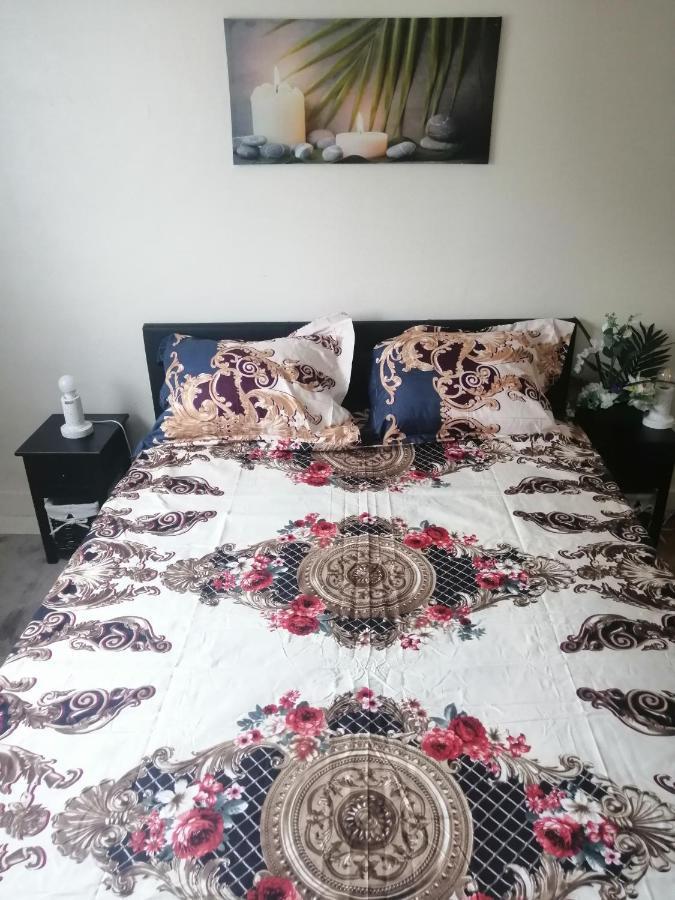 Chambre Dans Appartement A Niort Ngoại thất bức ảnh