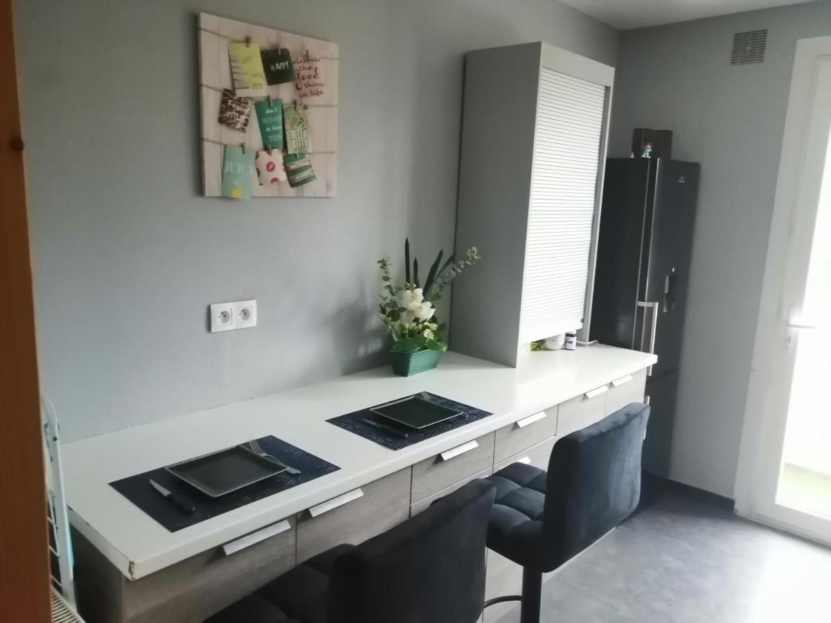 Chambre Dans Appartement A Niort Ngoại thất bức ảnh
